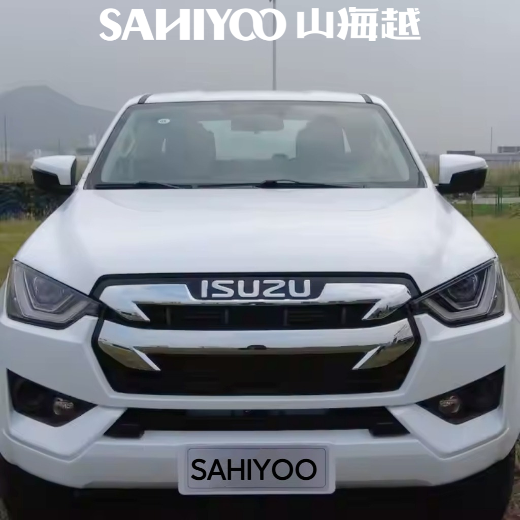 Qingling Isuzu T30 pickup front view with bold grille and LED headlights